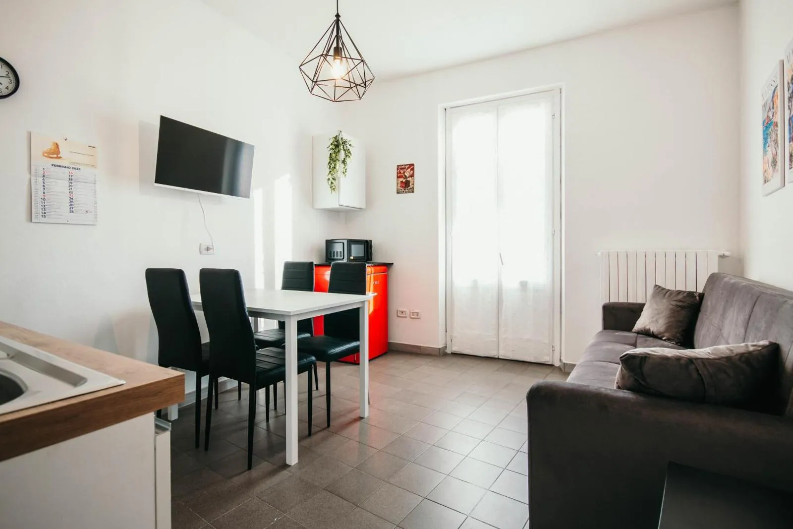Bigattera Apartments — 9 appartamenti con cucina a Varese, 