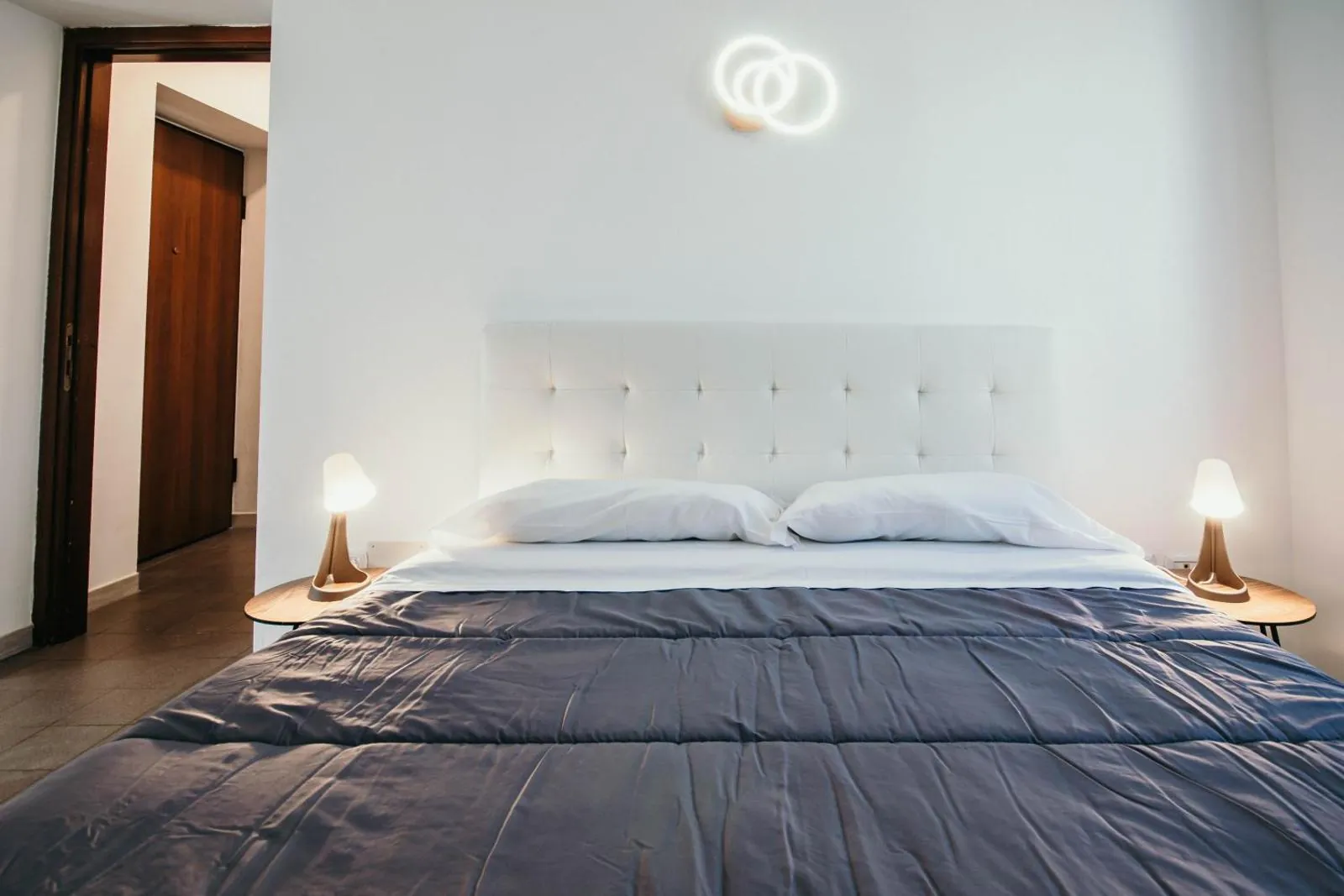 Bigattera Apartments — 9 appartamenti con cucina a Varese, 