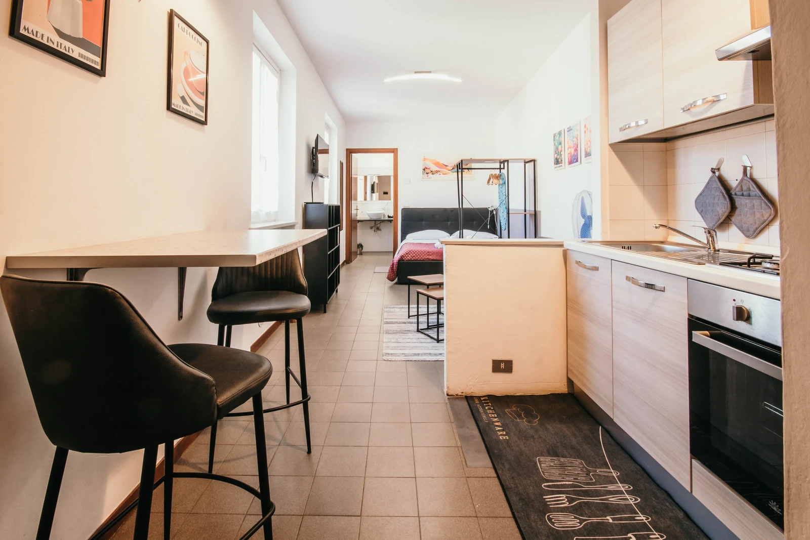 Bigattera Apartments — 9 appartamenti con cucina a Varese, 