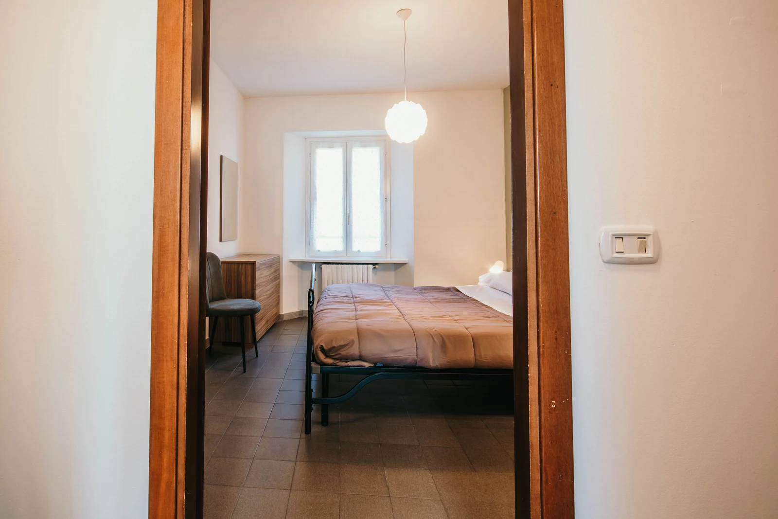 SEQUOIA &middot; Appartamento Deluxe con 2 Camere da Letto — Bigattera Apartments, Varese
